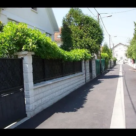 Framboise Proche Paris Et Disneyland Gagny