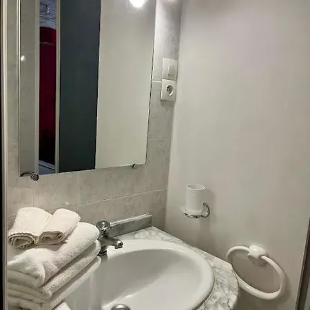 Bed & Breakfast Framboise Proche Paris Et Disneyland Gagny